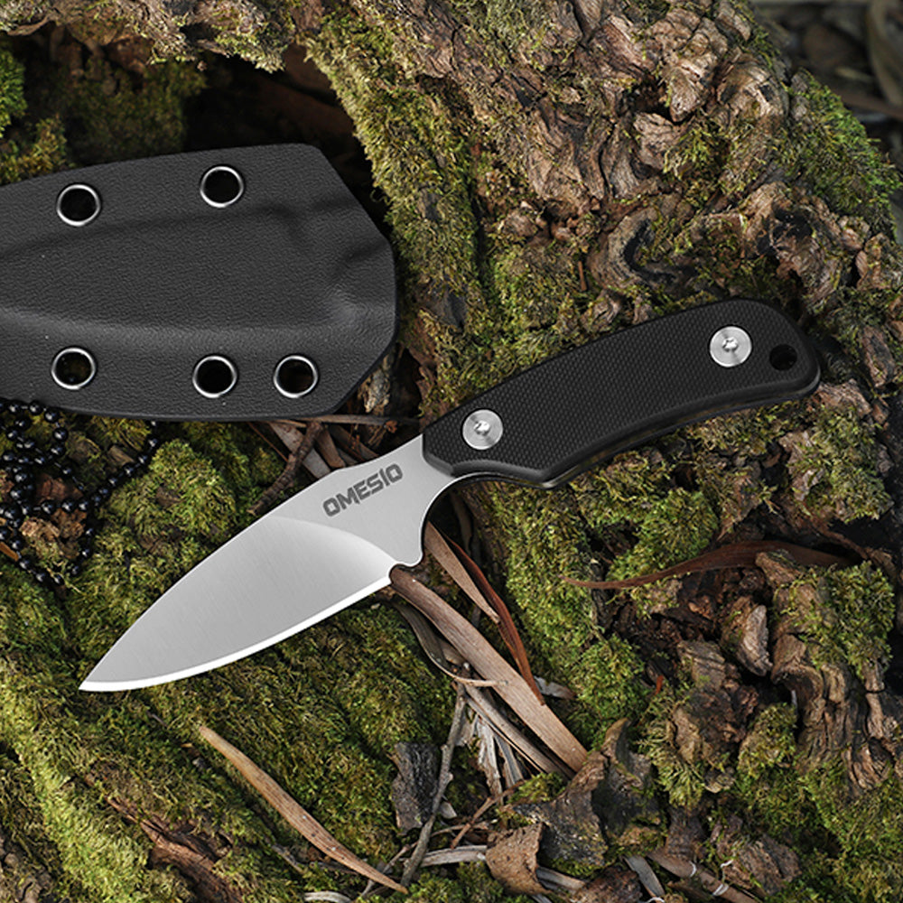 Coltello a lama fissa Omesio Compact D2 con fodero in Kydex
